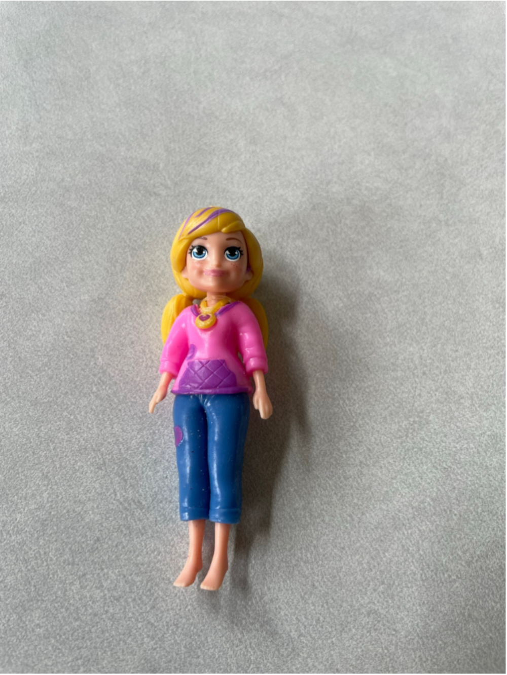 Mattel Polly Pocket 3-inch doll